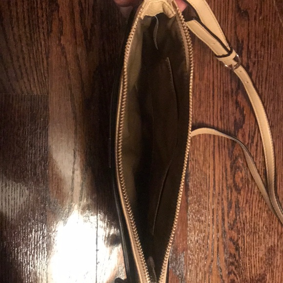 Coach crossbody satchel - Picture 4 of 7